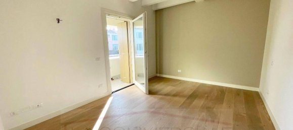 5-Zimmer Haus in Mogliano Veneto, Italy, Nr. 43438 5