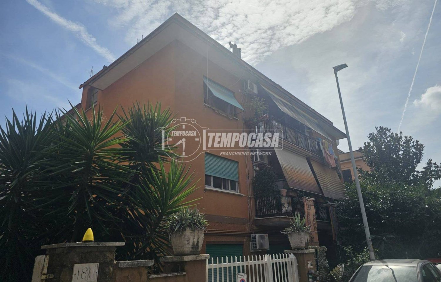 1 bedroom Apartment in Rome, Italy No. 391298