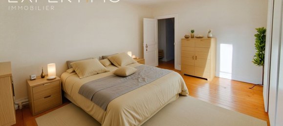 3 bedrooms Townhouse in Nogent-le-Roi, France No. 82478 3