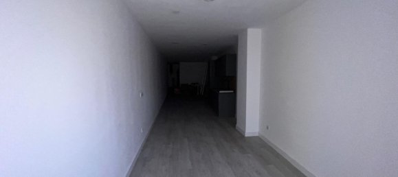 136m² Office in Valencia, Spain No. 89396 20