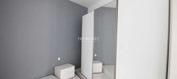 Квартира с 1 спальней в Гзира, Мальта № 9298 4