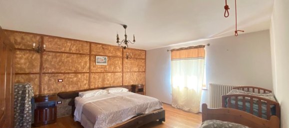 6-salle Maison à Valchiusa, Italy No. 275430 10