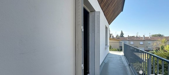 4 bedrooms House in Yzeure, France No. 322210 20