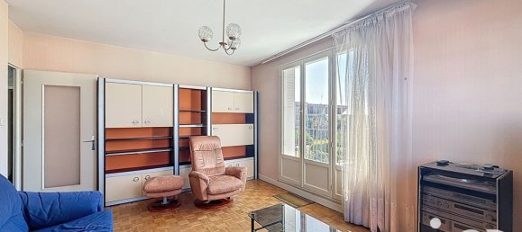 4 bedrooms House in Yzeure, France No. 322210 5