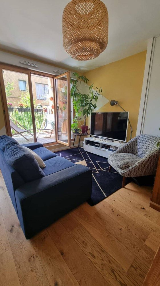 Apartamento T2 em Les Lilas, France N.º 326859