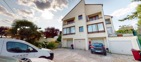 1 bedroom Apartment in Montfermeil, France No. 330416 11