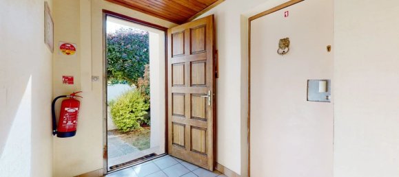 1 bedroom Apartment in Montfermeil, France No. 330416 8