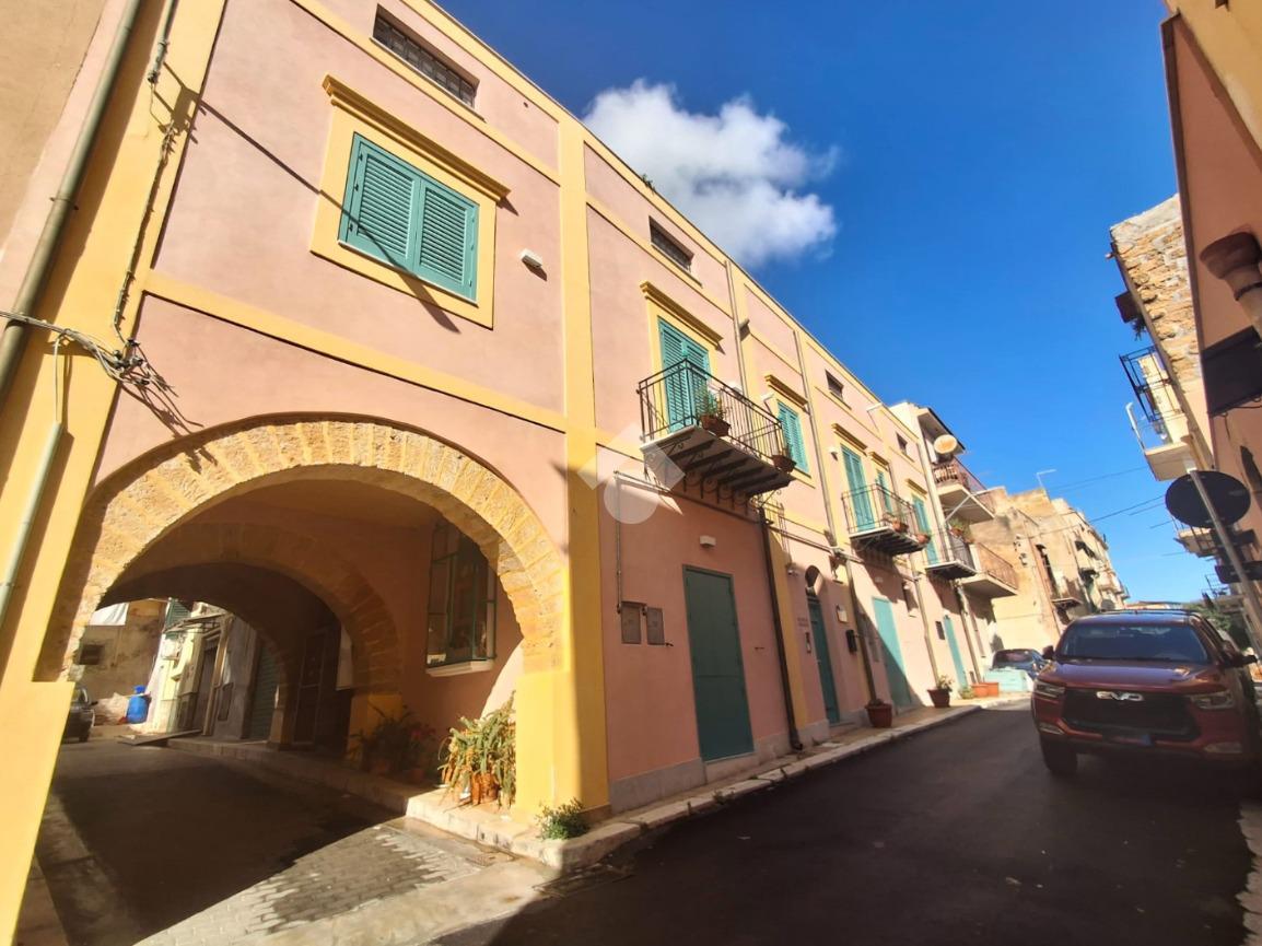 Apartamento de 3 divisões em Santa Flavia, Italy N.º 159187