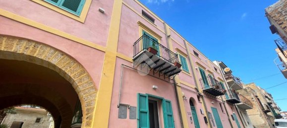 Apartamento de 3 divisões em Santa Flavia, Italy N.º 159187 2