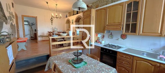 140m² Building in Meldola, Italy No. 97534 41