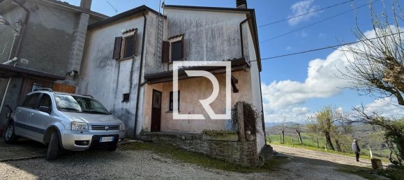 140m² Building in Meldola, Italy No. 97534 40