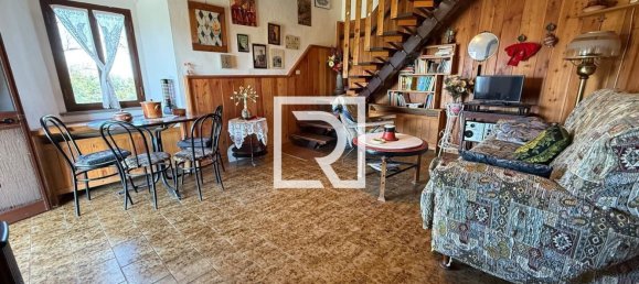 140m² Building in Meldola, Italy No. 97534 7