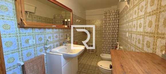 140m² Building in Meldola, Italy No. 97534 16