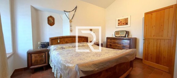 140m² Building in Meldola, Italy No. 97534 12