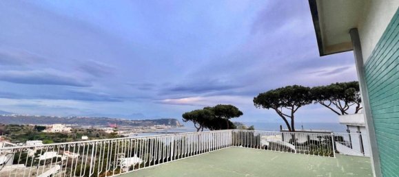 8 rooms Villa in Pozzuoli, Italy No. 32923 66