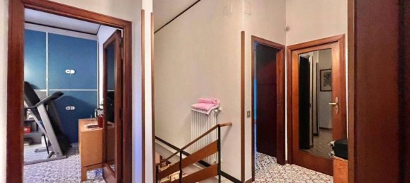 8 rooms Villa in Pozzuoli, Italy No. 32923 51