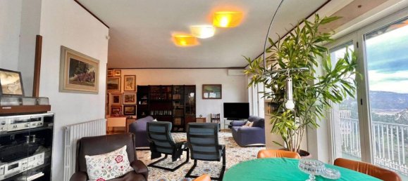 8 rooms Villa in Pozzuoli, Italy No. 32923 3