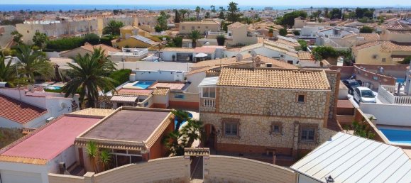 4 dormitorios villa en venta en Alicante, Comunidad Valenciana, Spain № 365674 24