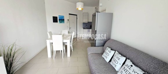 Apartamento de 2 dormitorios en Jesolo, Italy No. 305539 4