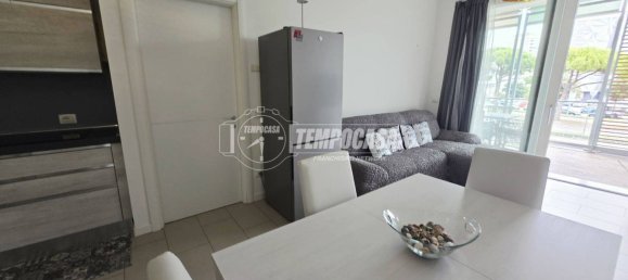Apartamento de 2 dormitorios en Jesolo, Italy No. 305539 6