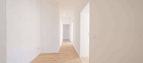 5 غرف نوم شقة في Furth, Germany رقم 38170 26