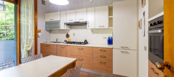 2 bedrooms Apartment in Monza, Italy No. 257487 28