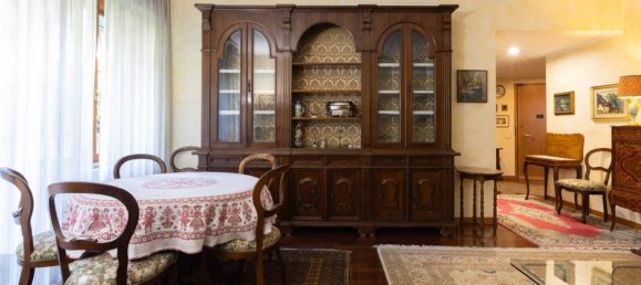 2 bedrooms Apartment in Monza, Italy No. 257487 12