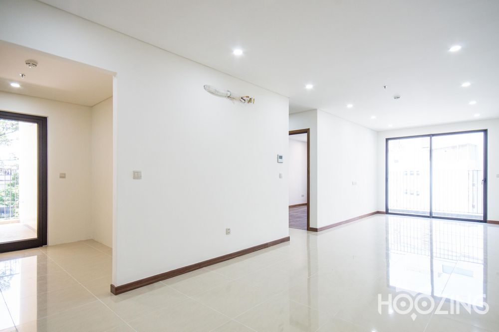 2 bedrooms Apartment in District 10, Vietnam No. 18000