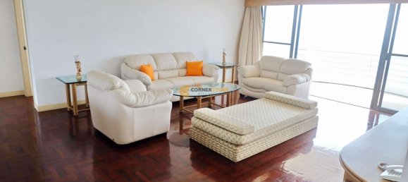 3 bedrooms Condo in Pattaya, Thailand No. 1820 9