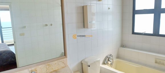 3 bedrooms Condo in Pattaya, Thailand No. 1820 24