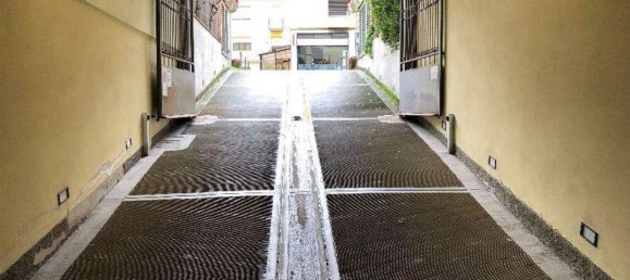 22m² Garage in Locate di Triulzi, Italy No. 359051 4