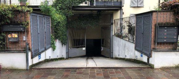 22m² Garage in Locate di Triulzi, Italy No. 359051 3