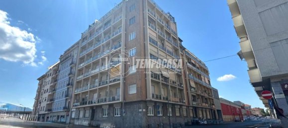 3 rooms Apartment in Turin, Italy No. 266244 10