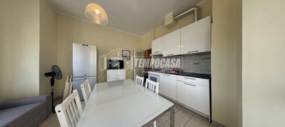 3 rooms Apartment in Turin, Italy No. 266244 14