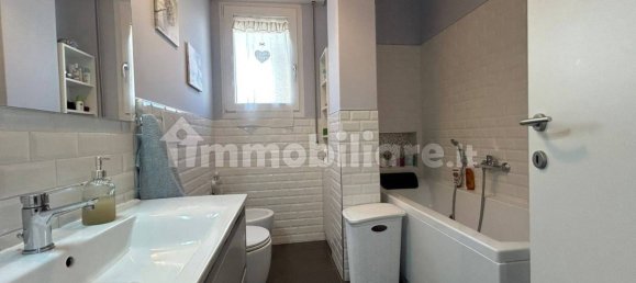 3 bedrooms Apartment in Rome, Italy No. 276384 22