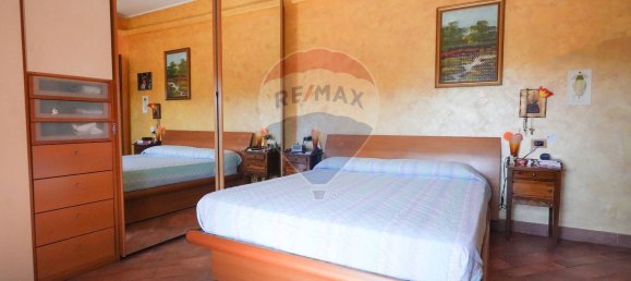 Apartamento de 4 habitaciónes en Cologno Monzese, Italy No. 272345 30