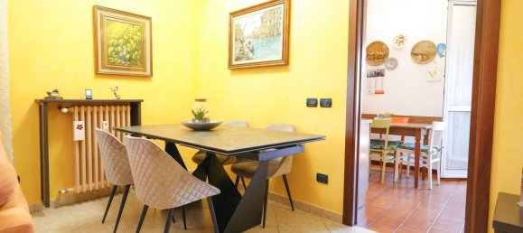 Apartamento de 4 habitaciónes en Cologno Monzese, Italy No. 272345 12