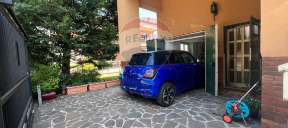 Apartamento de 4 habitaciónes en Cologno Monzese, Italy No. 272345 44