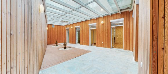 261m² Commercial property in Alsergrund, Austria No. 238132 3