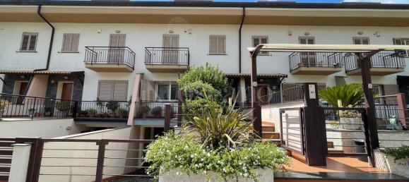 6-Zimmer Villa in San Giovanni la Punta, Italy, Nr. 299636 3