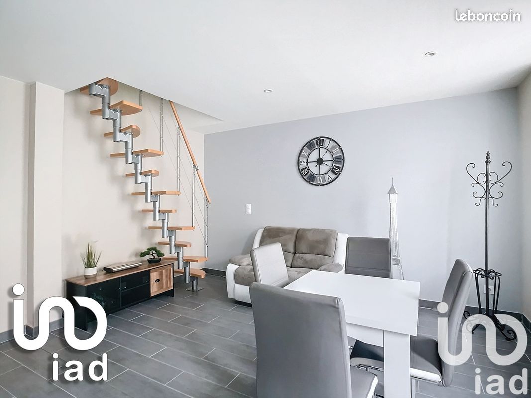 1 غرف نوم منزل في Henin-Beaumont, France رقم 159600