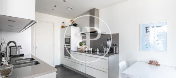 3 Schlafzimmer Penthouse in Sant Marti, Spain, Nr. 19229 10