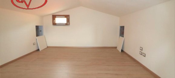 5-Zimmer Villa in Loro Ciuffenna, Italy, Nr. 232025 25