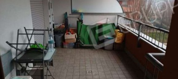 2-salle Appartement à Legnano, Italy No. 295973 15