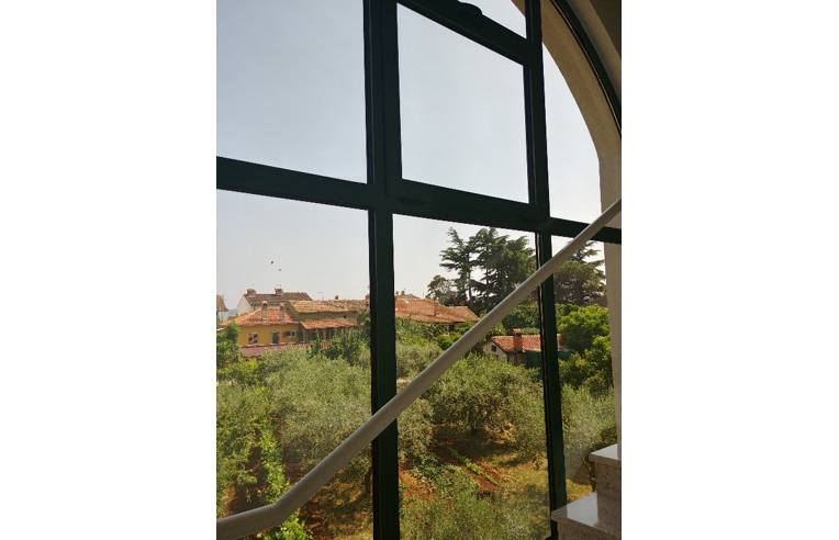 4 rooms Apartment in Caerano di San Marco, Italy No. 252522