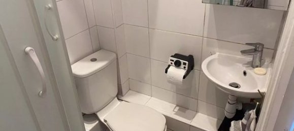 Studio à Neuilly-sur-Seine, France No. 282933 5