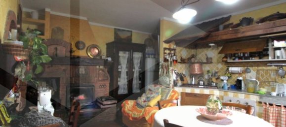 Casa de 5 divisões em Montopoli in Val d'Arno, Italy N.º 20528 11