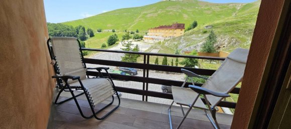 2 bedrooms Apartment in Micigliano, Italy No. 357338 2