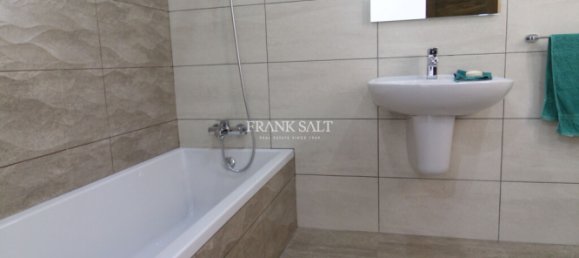 3 bedrooms Penthouse in Msida, Malta No. 4162 24