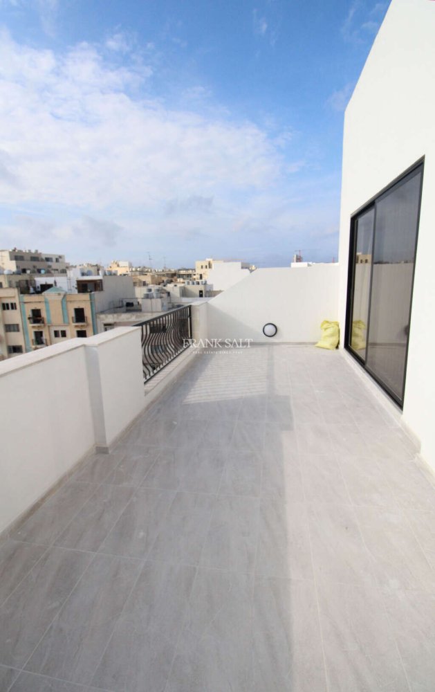 3 bedrooms Penthouse in Msida, Malta No. 4162